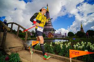 BIB: 5025
                            <button type="button" onclick="openModal(19225416)" class="btn btn-primary btn-sm float-right btn-popup" data-toggle="modal" data-target=".modal-high-quality">
                        <i class="fas fa-shopping-cart"></i> Add to Cart
                    </button>
                                            <button type="button" onclick="isThisMe(19225416, true)" class="btn btn-success btn-sm float-right btn-popup btn-isme hidden" data-toggle="tooltip" data-placement="bottom" title="นี่คือรูปของคุณใช่ไหม คลิกที่นี่เพื่อเอาเข้าอัลบั้ม">
                        <i class="fas fa-plus"></i> Add to album
                    </button>
                    <button type="button" onclick="isThisMe(19225416, false)" class="btn btn-warning btn-sm float-right btn-popup btn-isnotme hidden">
                        <i class="fas fa-ban"></i> Remove from album
                    </button>